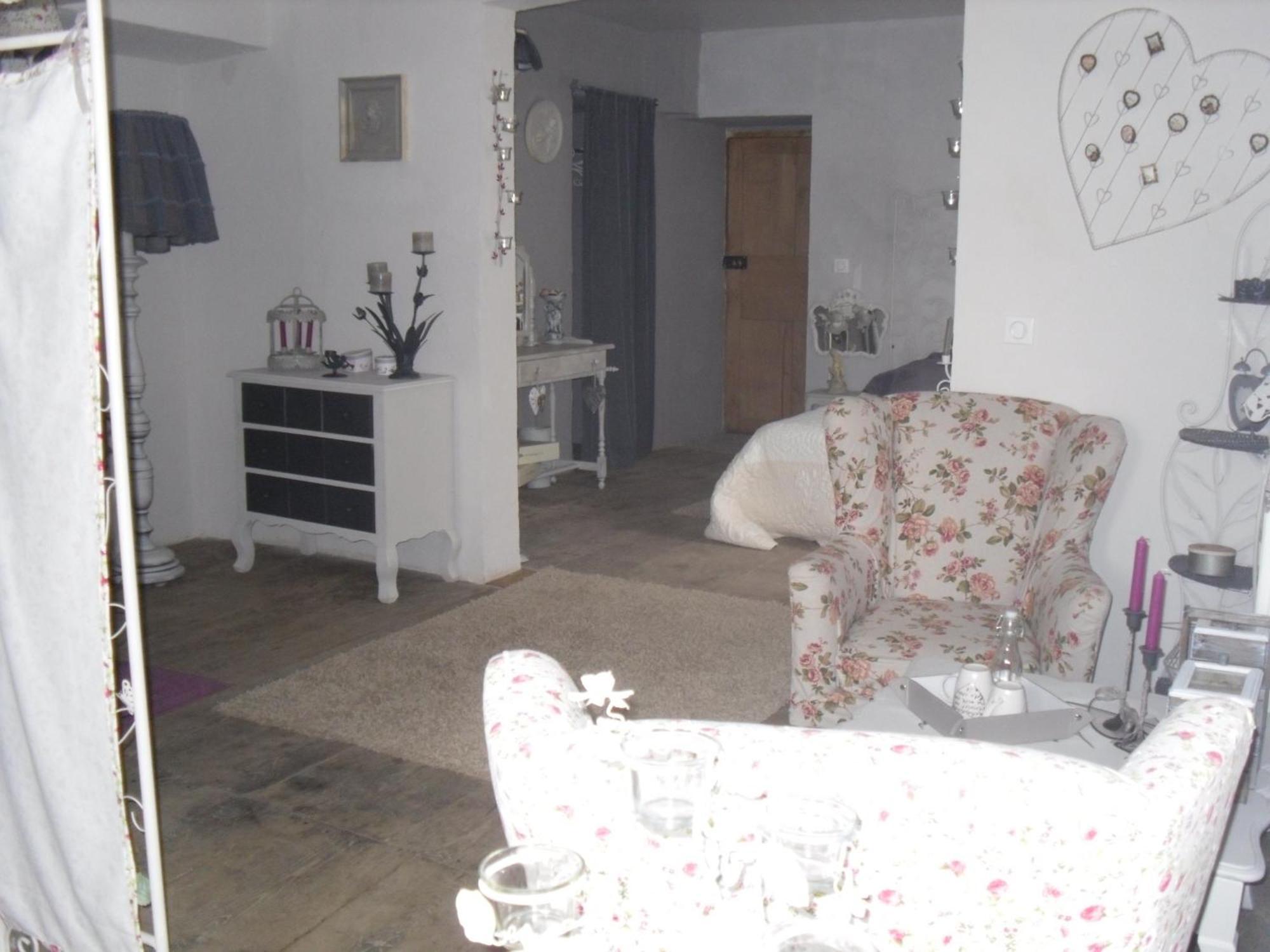 D'hotes La Marlotte Bed & Breakfast 4*