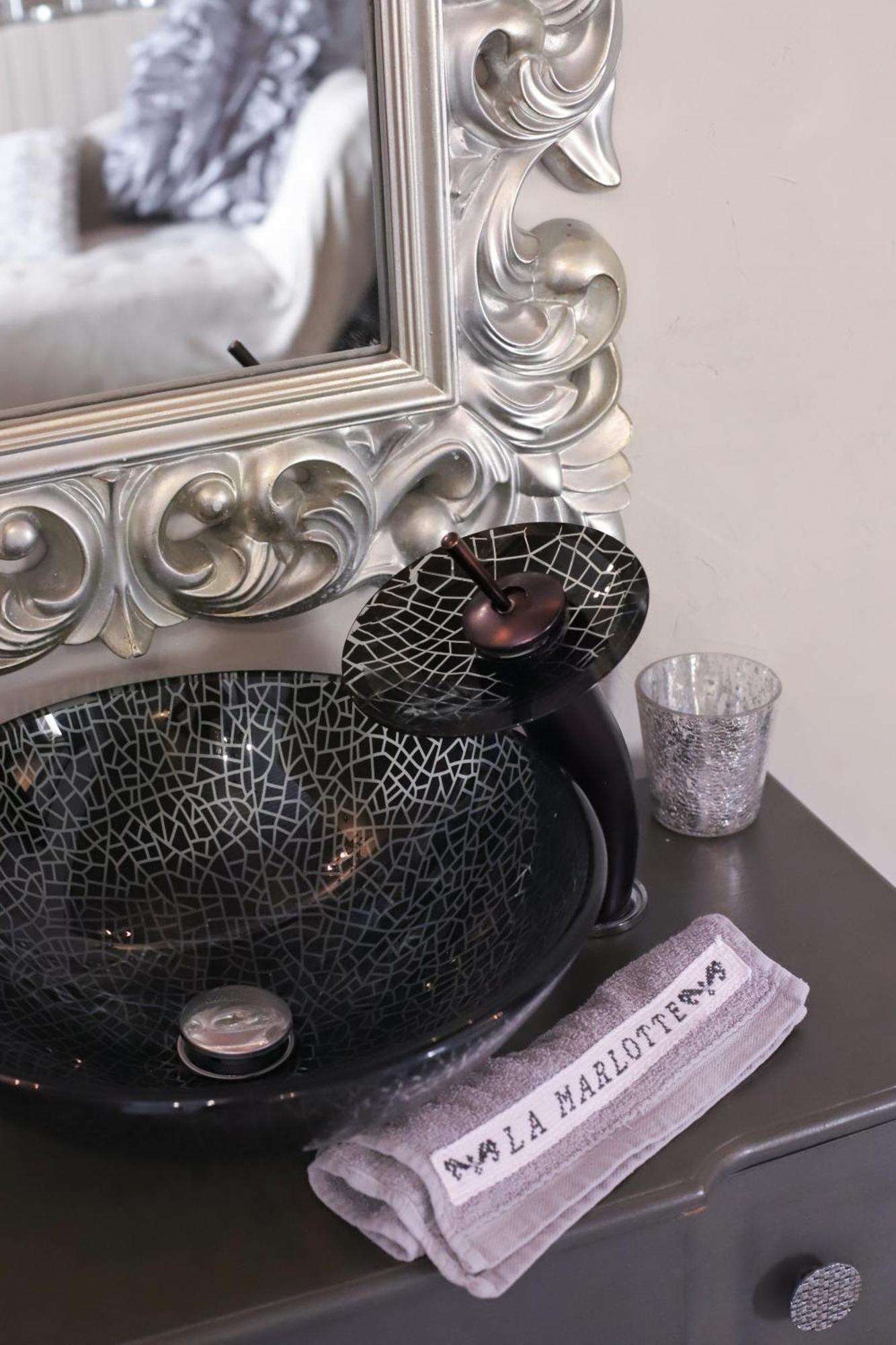 D'hotes La Marlotte Bed & Breakfast