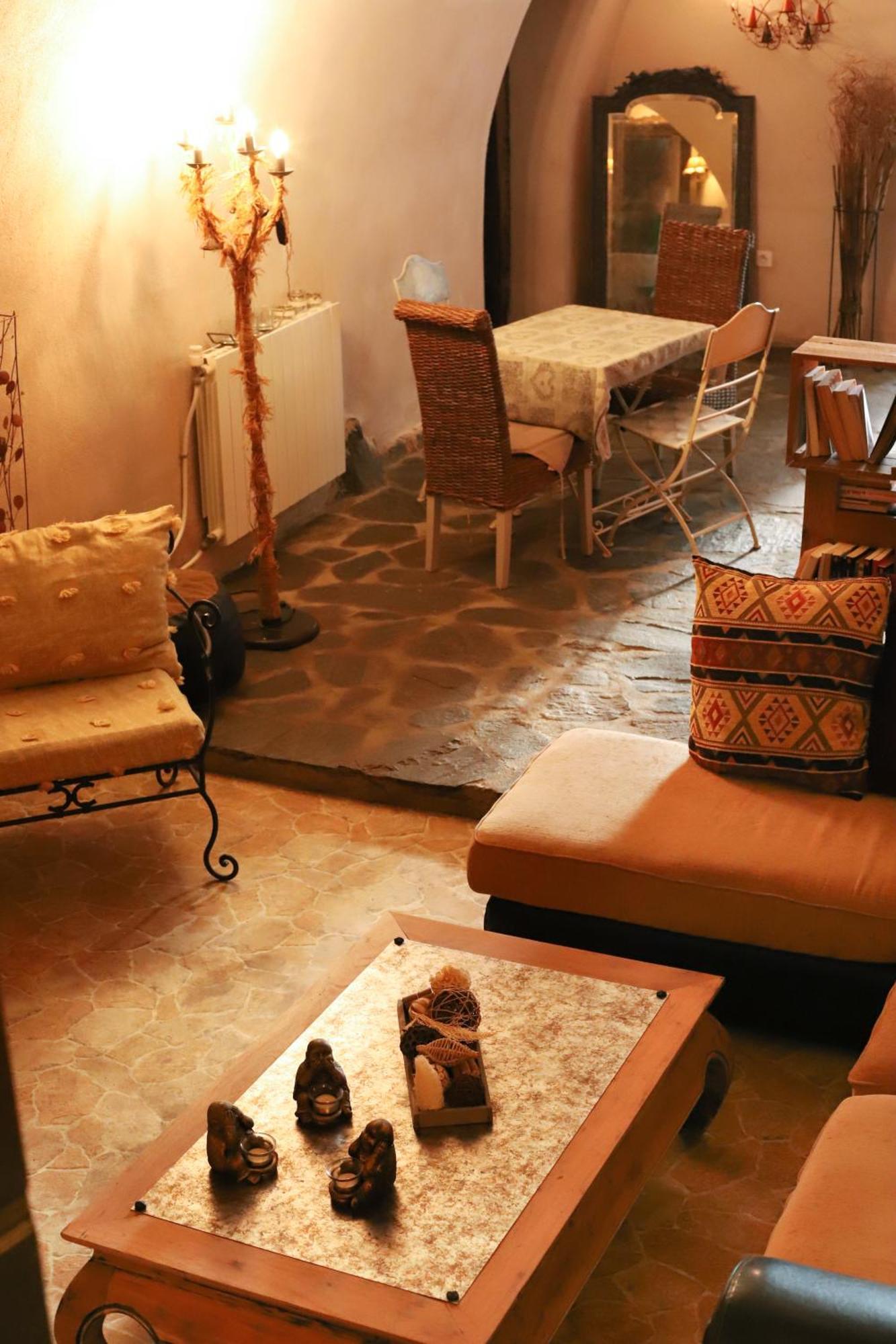 D'hôtes La Marlotte Couette-café